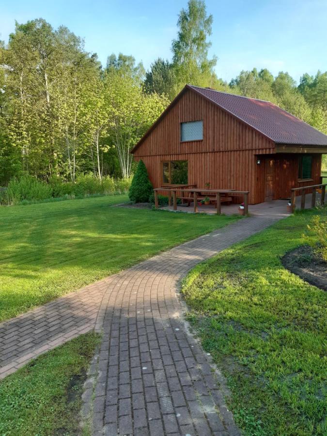Guest House Vilcini Bernāti Eksteriør billede