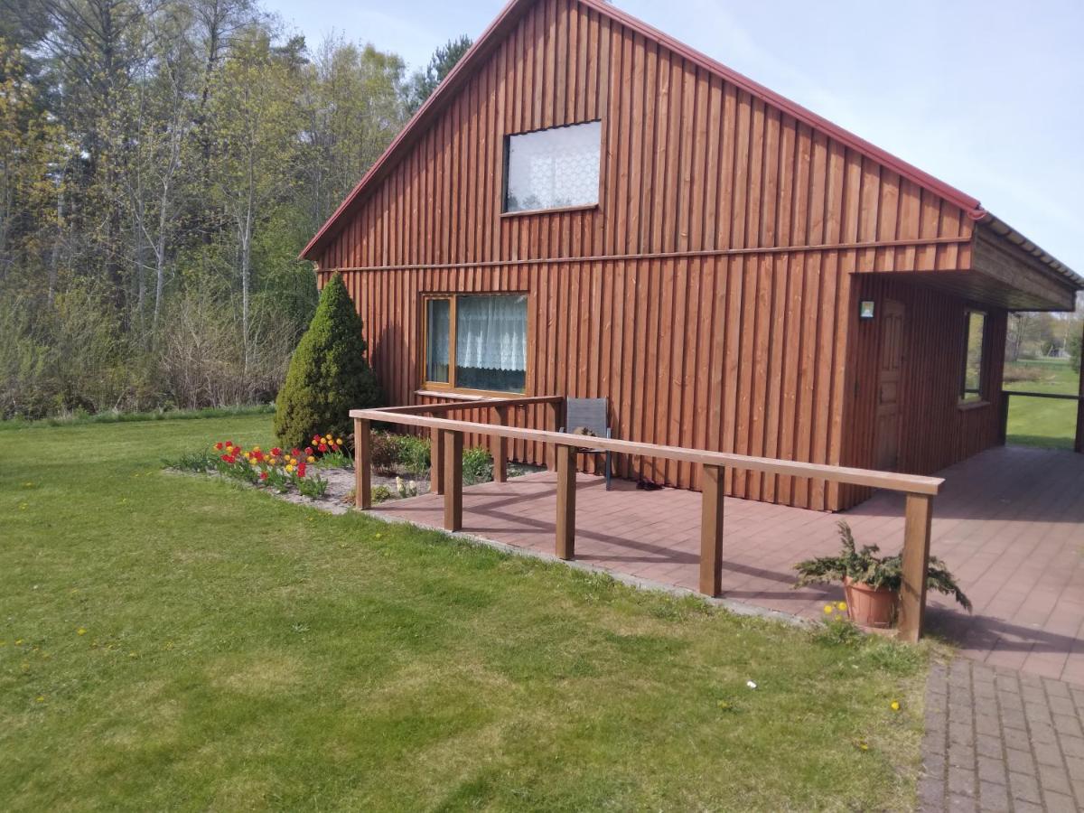 Guest House Vilcini Bernāti Eksteriør billede