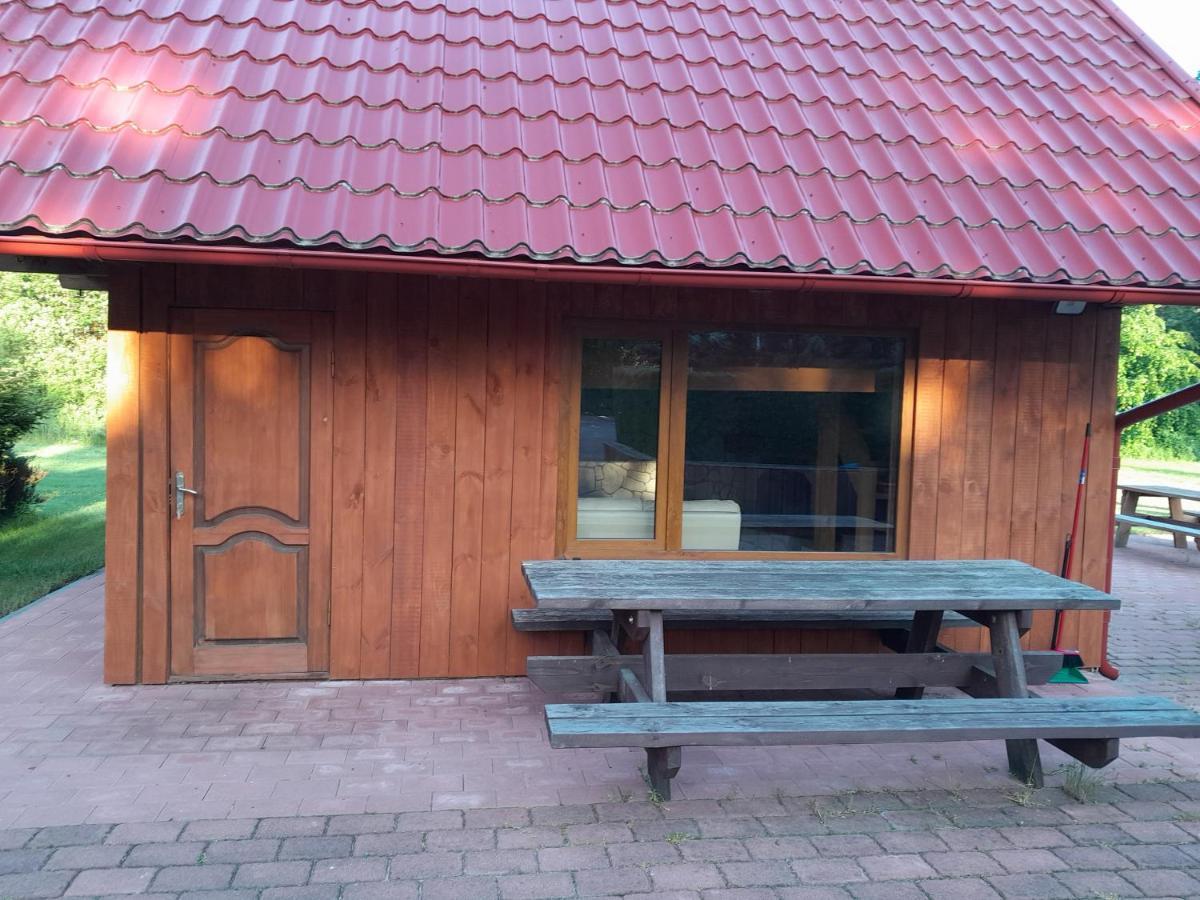 Guest House Vilcini Bernāti Eksteriør billede