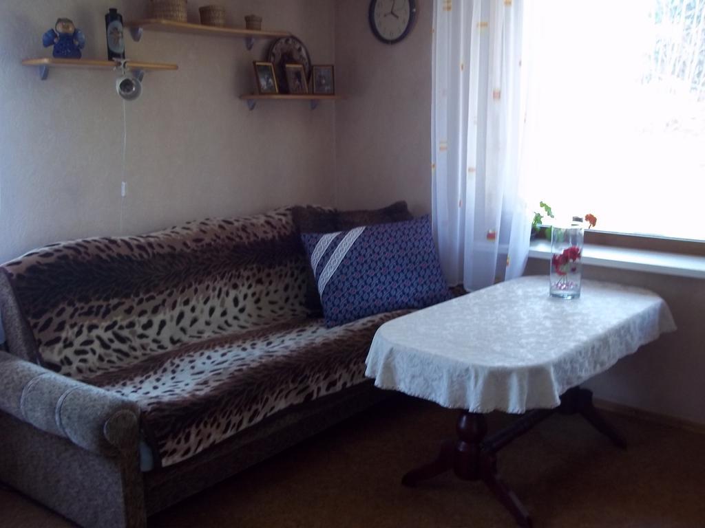 Guest House Vilcini Bernāti Eksteriør billede