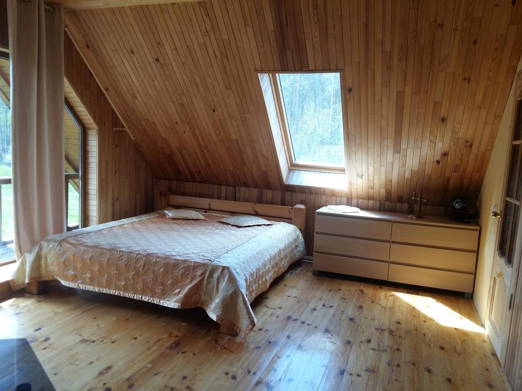 Guest House Vilcini Bernāti Eksteriør billede