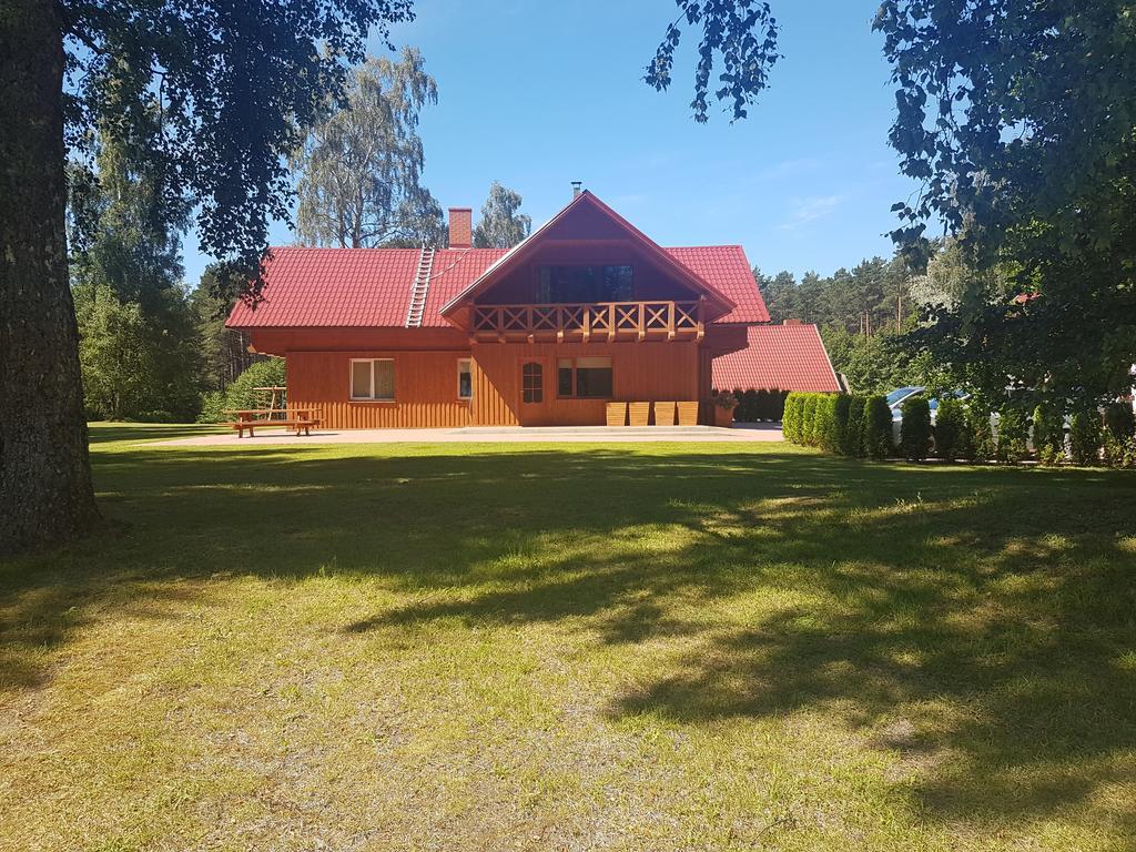 Guest House Vilcini Bernāti Eksteriør billede